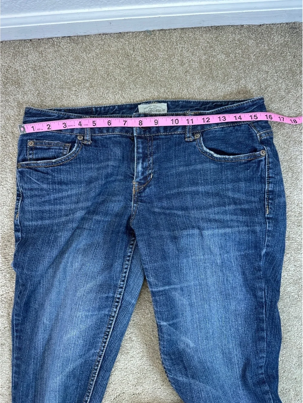 Women’s Aeropostale Hailey Flare 9/10 Short Distressed Low Rise Whiskering